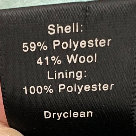 Ann Taylor black blazer size 6 - Picture 4 of 4